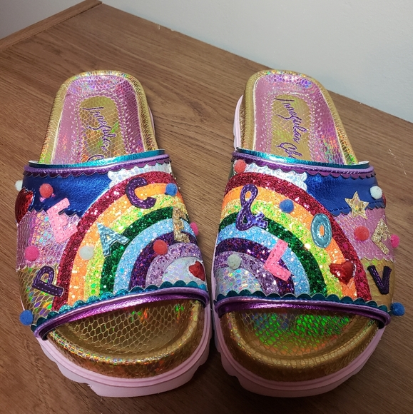 irregular choice slides